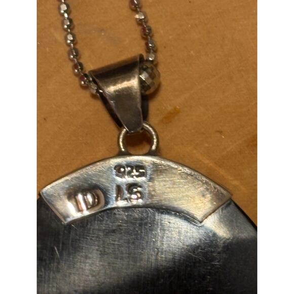 Sterling Silver Abalone Pendant on Sterling Silver 16” Chain - Picture 4 of 8